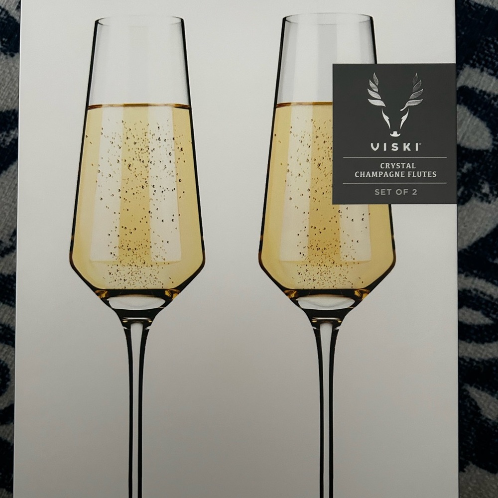 Champagne Flutes Set of 2 BRAND NEW IN BOX